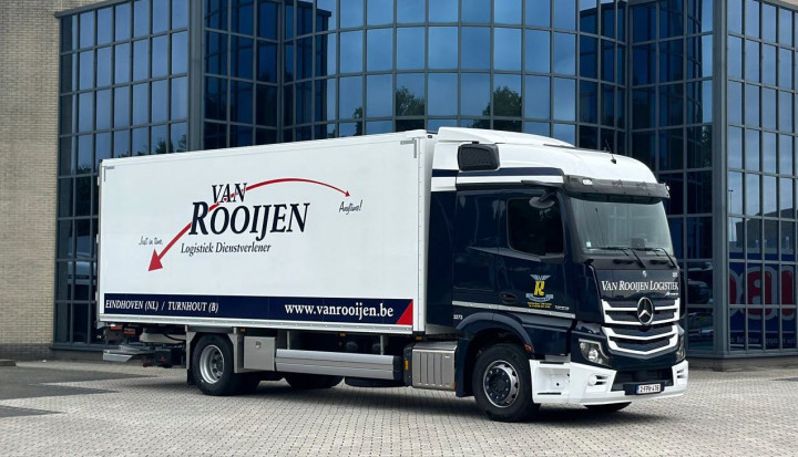 Foto Bakwagen Actros 1